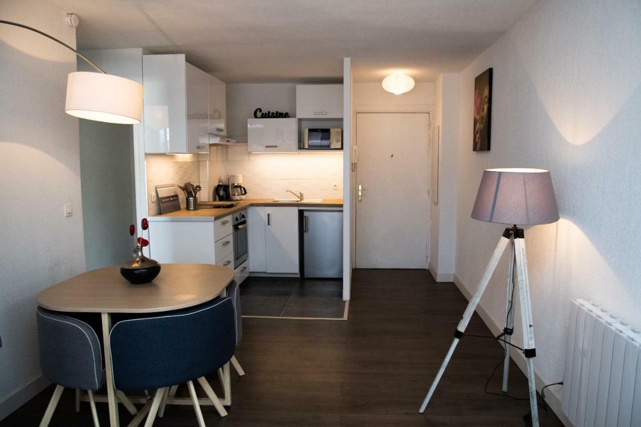 Appartements Du Leman - Proches Geneve - Parkings Prives Gratuits Анмас Екстериор снимка